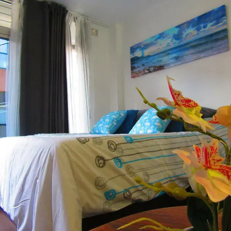 Estudio Con Encanto En La Playa テルデ